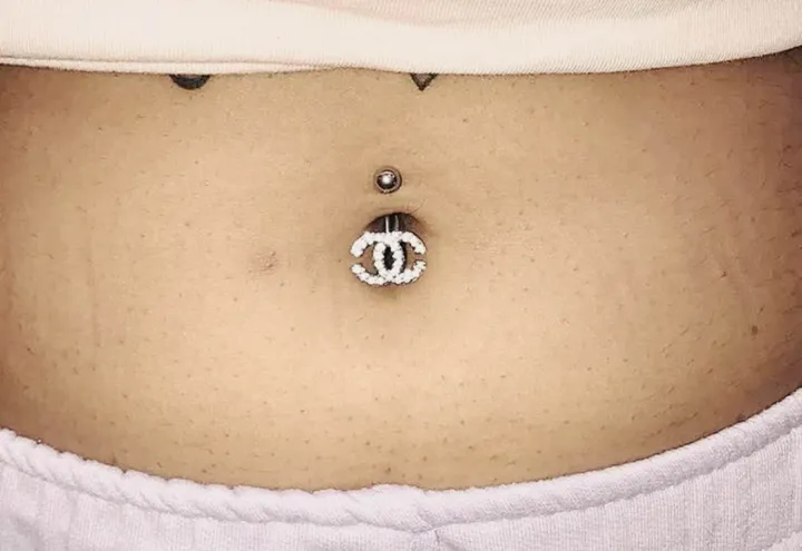 Chanel%20Unisex%20Surgical%20Belly%20Piercing%20Navel%20Rings%20Piercing%20Jewelry%20Body%20Jewelry%20-%20Image%204