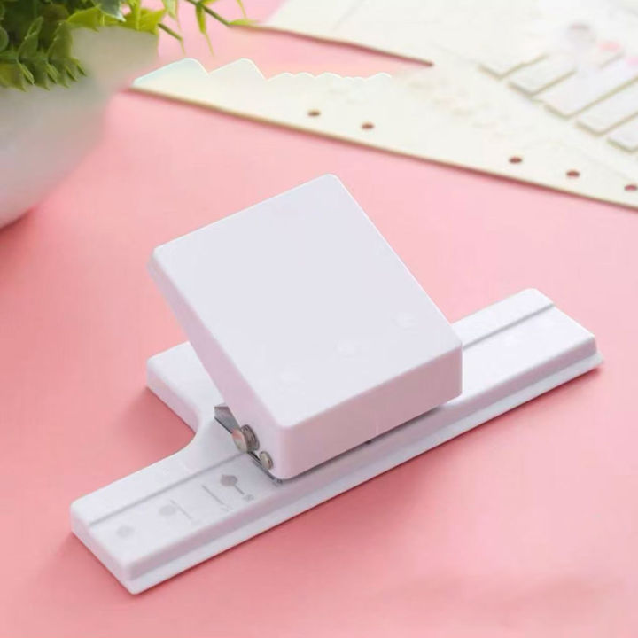 1PC%20Multi-Function%203-Hole%20Punch,%20Small%20Hand%20Punch,%20Can%20Bind%206%20Sheets%20of%20Paper,%20Suitable%20for%20Scrapbooking%20and%20Paper%20Crafting.%20-%20Image%207