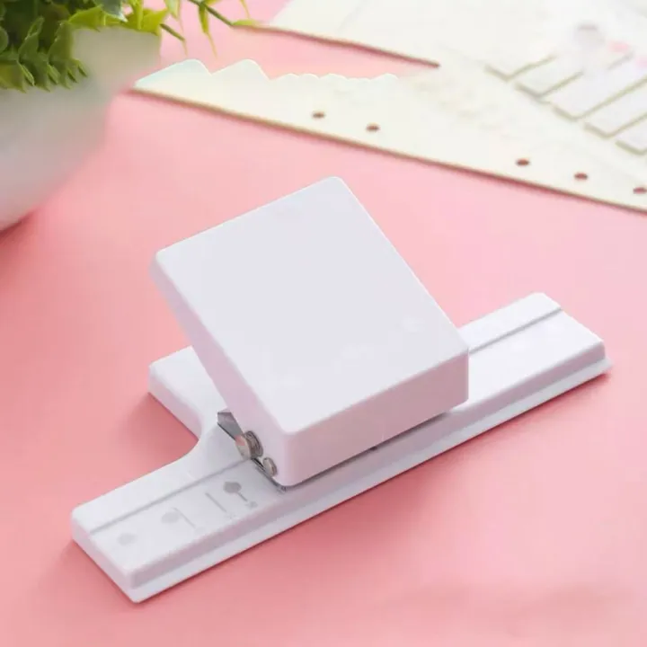 1PC%20Multi-Function%203-Hole%20Punch,%20Small%20Hand%20Punch,%20Can%20Bind%206%20Sheets%20of%20Paper,%20Suitable%20for%20Scrapbooking%20and%20Paper%20Crafting.%20-%20Image%207