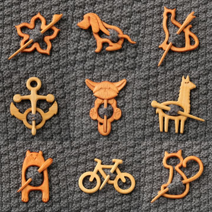1PC%20Retro%20Umbrella%20Dancing%20Piggy%20Wooden%20Brooch%20Maple%20Leaf%20Bunny%20Animal%20Sweater%20Pin%20Christmas%20Tree%20Bird%20Kitty%20Scarf%20Buckle%20Girl%20-%20Image%205