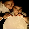 1 LED Moon Light Galaxy Light, DIY Moon Night Light, Girl, Boy, Child, Woman Birthday Gift, Bedroom Decoration (Warm Light). 
