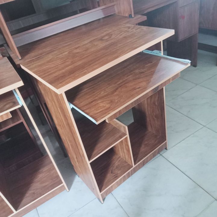 Melamine%20Computer%20Table%20-%20Image%204