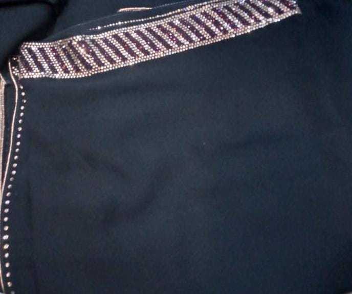 round%20chadder%20with%20one%20side%20stone%20work%20hijaab%20chadder%20-%20Image%205