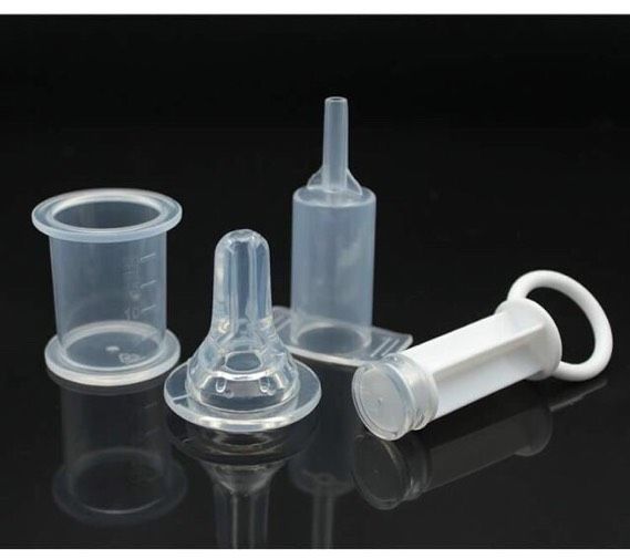 Medicine%20Syringe%20with%20Storage%20Box%20-%20Image%205