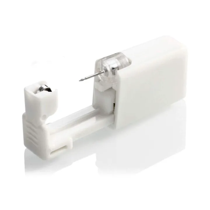 Disposable%20Sterile%20Ear%20Piercing%20Gun%20Kit%20Choose%20Design,%20No%20Pain%20Piercing%20Tool%20Machine%20for%20Tragus%20and%20Helix%20Piercing%20-%20Image%202