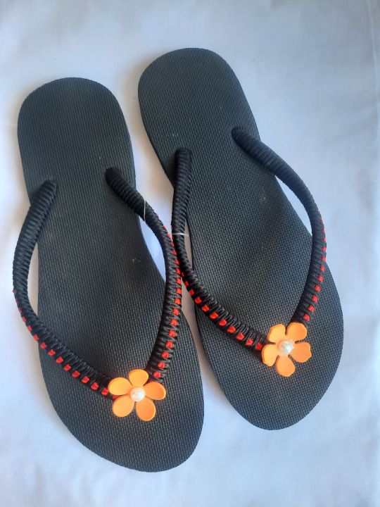 Flip%20Flops%20/%20Ladies%20Slipper%20with%20cute%20small%20flowers%20-%20Image%206