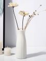 Home Ins Wind Plastic Vase Living Room Fall-Resistant Simulation Vase Decoration Creative Simple Vase A Model One.