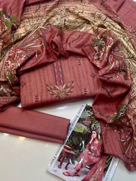 Summer%20collection%0AMost%20Demanding%20-%20Image%204