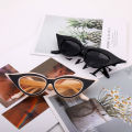 2 Pairs Men and Women's Fashion Sunglasses Fashion Cat Eye Glasses for Daily Wear Shopping Selfie Party Travel. 