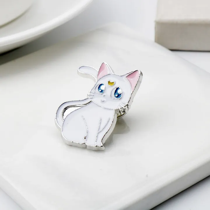 3pcs/set%20Anime%20Friends%20Enamel%20Pin%20Brooches%20for%20Women%20Manga%20Lapel%20Pins%20Badges%20on%20Backpack%20Cosplay%20Accessories%20Christmas%20Gift%20-%20Image%205