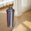 600ML 20Oz Protein Shaker Plastic Portable Bottle For Fiess Enthusiasts Athletes Leak Proof Drink Shaker Cup. 