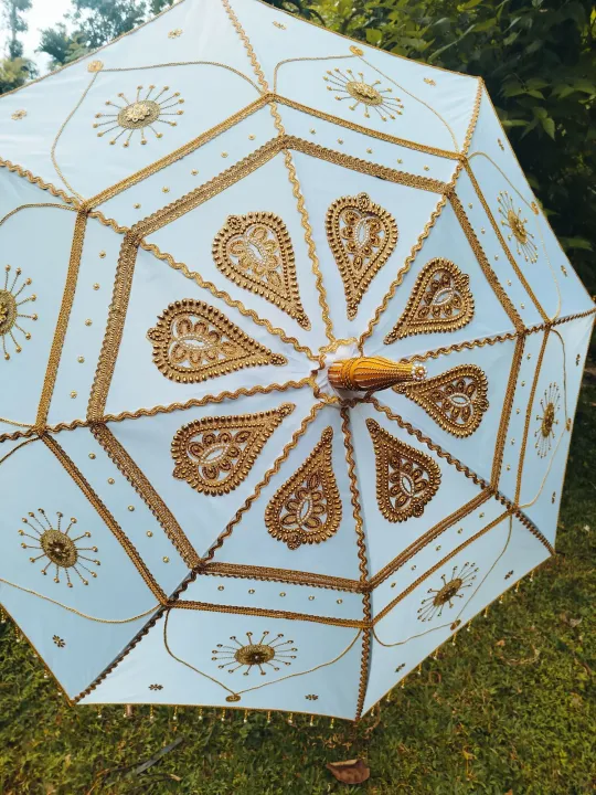 Hand%20maded%20Muthu%20kuda/%20Muthu%20umbrella%20/%208%20pannels%20-%20Image%205