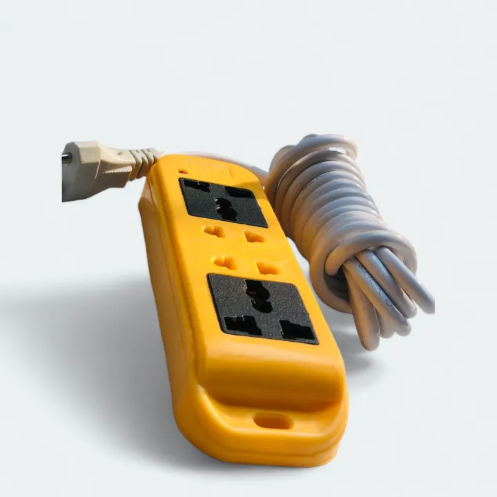 Power%20Extension%20Outlet%20with%204%20Sockets%20(2%20simple%20+%202%20universal%20sockets)%20with%203%20meters%20long%20Copper%20wire%20-%20Image%205