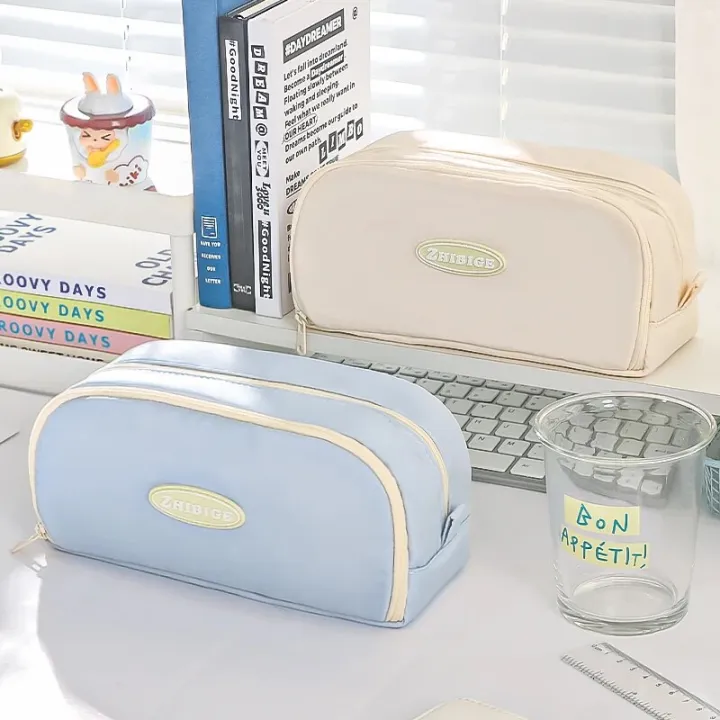 Stylish%20and%20Practical%20Pencil%20Bag%20with%20Large%20Capacity%20and%20Multiple%20Sections%20for%20Stationery%20Storage%20Pencil%20Case%20Back%20To%20School%20-%20Image%204