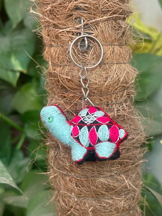 handmade%20unique%20keychains%20-%20Image%202