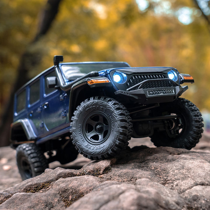 FMS%20EAZYRC%201:18%20Red%20Rabbit%20New%20Rc%20Remote%20Control%20Four-Wheel%20Drive%20Climbing%20Car%20Off-Road%20Simulation%20Car%20Model%20Electric%20Model%20Toy%20-%20Image%204