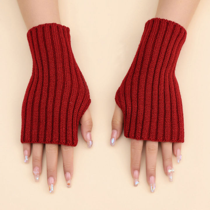 Autumn%20Winter%20Fashion%20Warm%20Fingerless%20Solid%20Color%20Ribbed%20Knitted%20Short%20Gloves%20Arm%20Warmers%20-%20Image%206