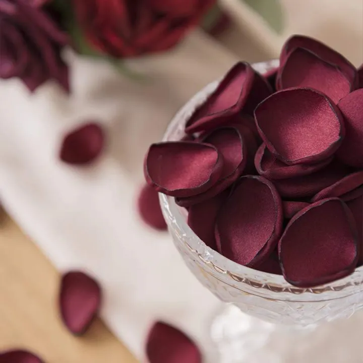 100Pcs%20Burgundy%20Rose%20Petals%20for%20Wedding%20Gold%20White%20Artificial%20Flower%20Petals%20for%20Wedding%20Aisle%20Flower%20Girl%20Baskets%20Centerpieces%20-%20Image%205
