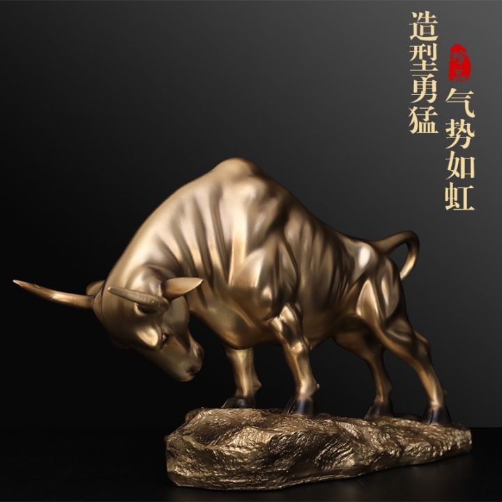 Wall%20Street%20Charging%20Bull%20Sculpture,%20Resin%20Bull%20Figurines%20European%20Style%20Home%20Decor%20Bull%20Statue%20-%20Image%204