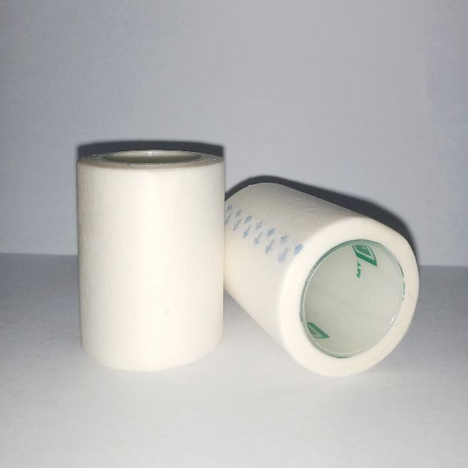 1"Inch%206%20Rolls%20&%202"Inch%203%20Rolls%20Surgical%20Tape%20Microporous%20Hypoallergenic%20-%20Image%206