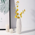 1pc Nordic Plastic Vase Simple Small Fresh Flower Pot Storage Bottle for Flowers Living Room Modern Home Decorations Ornaments. 