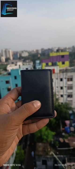Ultra%20Slim%20RFID%20Card%20Holder%20-%20Unbuttoned%20Black%20%7C%20Minimalist%20Auto%20Pop-up%20PU%20Leather%20Wallet%20for%20Unisex%20%7C%20Secure%20Cash%20&%20Cards%20-%20Image%203