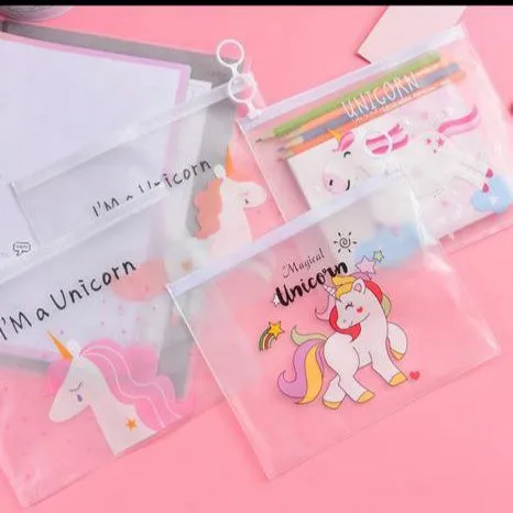Beautiful%20Unicorn%20PVC%20Transparent%20Cute%20Clear%20Bag%20Pencil%20Case%20Makeup%20Pouch%20-%20Image%207