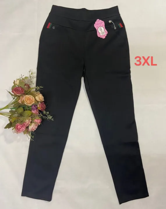 Black%20work%20pants,%20thick%20fabric,%20flexible,%20soft,%20smooth,%20comfortable%20to%20wear.%20-%20Image%204
