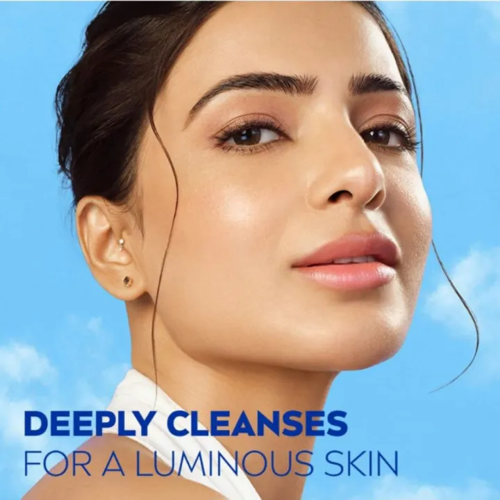 NIVEA%20Luminous%20Even%20Glow%20Face%20wash%20with%20an%20oil%20free%20formula,%20infused%20with%20AHA,%20Aloe%20vera,%20Guarana%20Extracts,%20Deeply%20cleanses,%20for%20Normal%20&%20Sensitive%20Skin,%20For%20Women%20&%20Men%7C%20100ml%20-%20Image%203