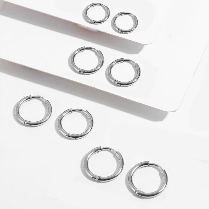 4Pairs%20Stainless%20Steel%20Solid%20Round%20Rings%20Huggies%20Earrings%20Set%20for%20Women%20Men%20Stackable%2018K%20Gold%20Plated%20Tiny%20Ear%20Cartilage%20Hoops%20-%20Image%205