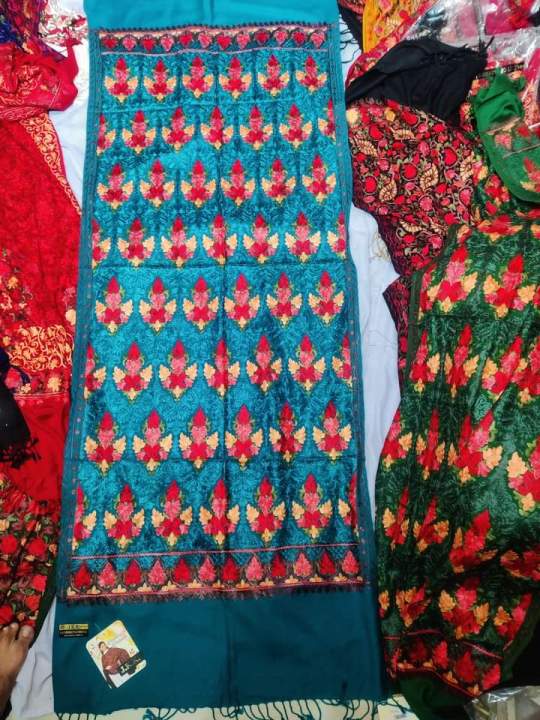 Orginal%20Kashmiri%20Poshmina%20Shawl%20For%20Women%20-%20Image%207