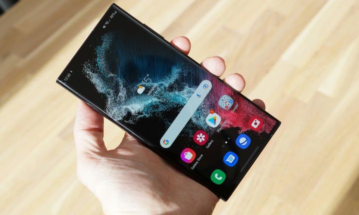 Samsung%20Galaxy%20S22%20ultra%2012/256%2012/512%20Dual%20Sim%20Official%20Pta%20Approved%20with%20life%20time%20pta%20warranty%20-%20Image%204