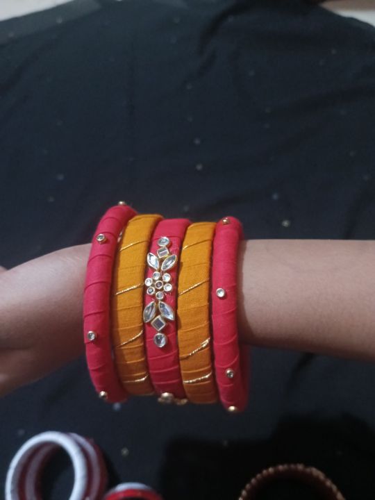 Handmade Cotton Thread and Kundan Bangles Basonti And Dark pink- 5Pcs set