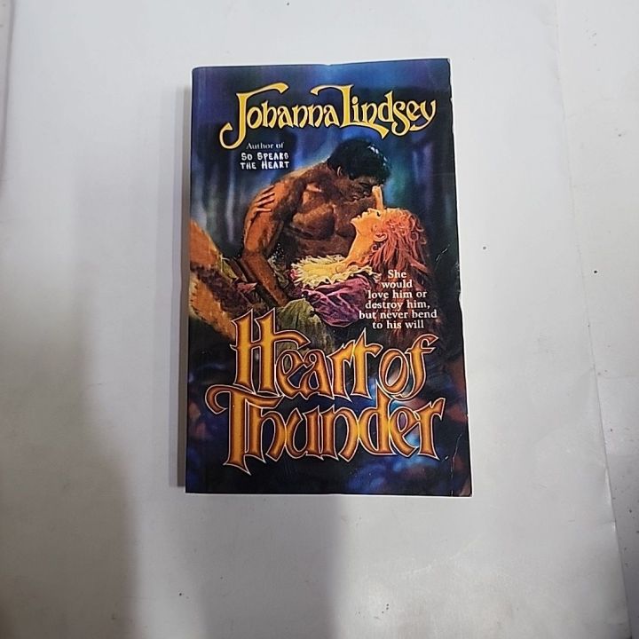 HEART OF THUNDER BY JOHANNA LINDSEY