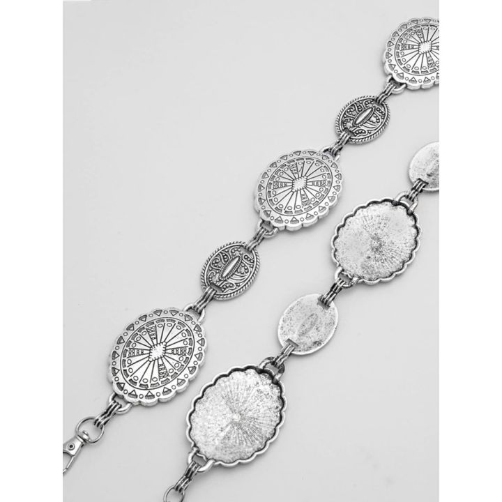 Metal%20Waist%20Chain%20Belt%20for%20Women%20Western%20Cowgirl%20Adjustable%20Concho%20Silver%20-%20Image%203