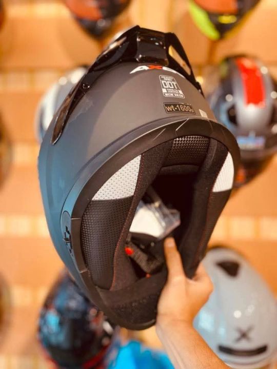 Axor%20apex%20matt%20black%20full%20face%20helmet%20-%20Image%204