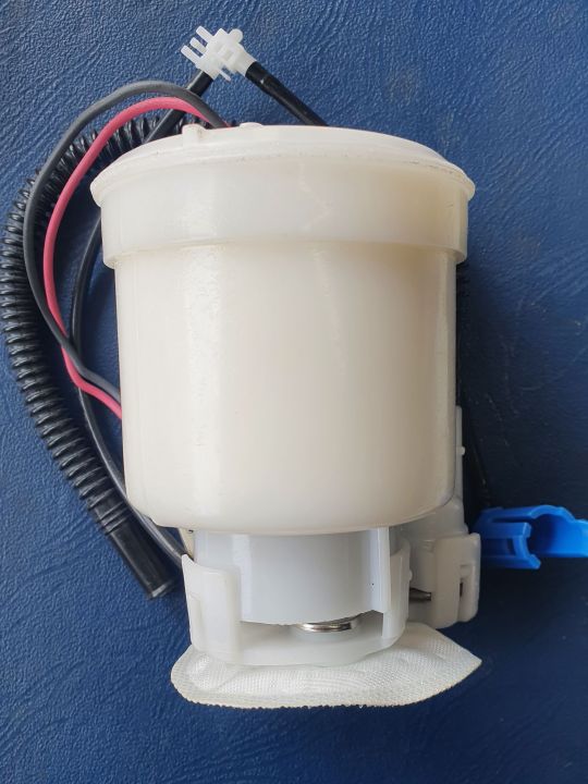 Toyota Corolla 2010 / Vitz 2007-8 1KR - New Fuel Filter With Genuine Fuel Pump Cell Brand New High Quality