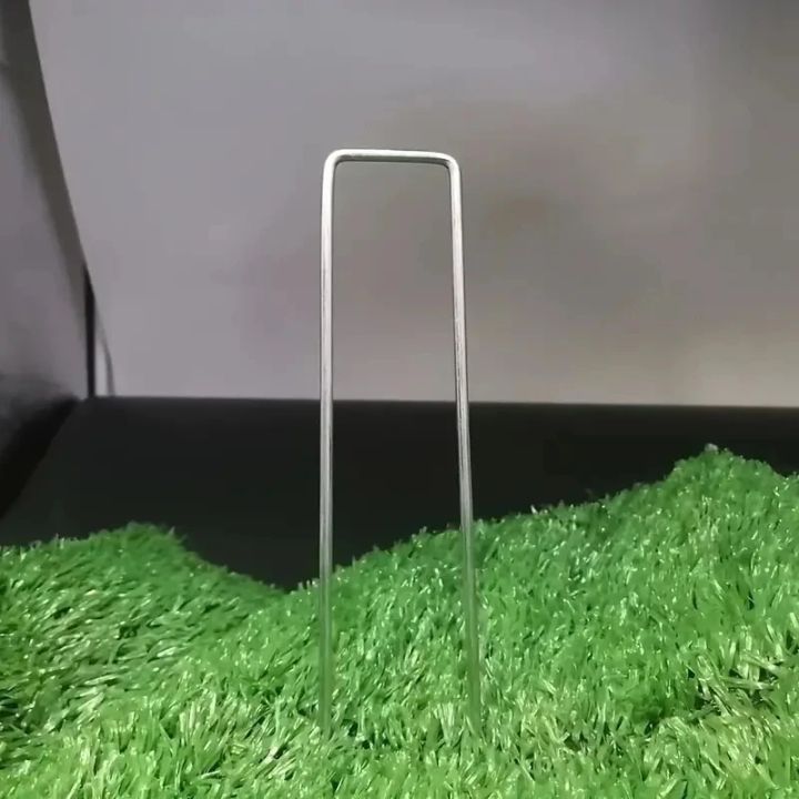100pcs%20Landscape%20Staples,%20U-Shaped%20Garden%20Pins%20Garden%20Stakes%20Staples,%20Heavy%20Duty%20Yard%20Lawn%20Tent%20Stakes%20Securing%20Pegs%20For%20Weed%20-%20Image%205
