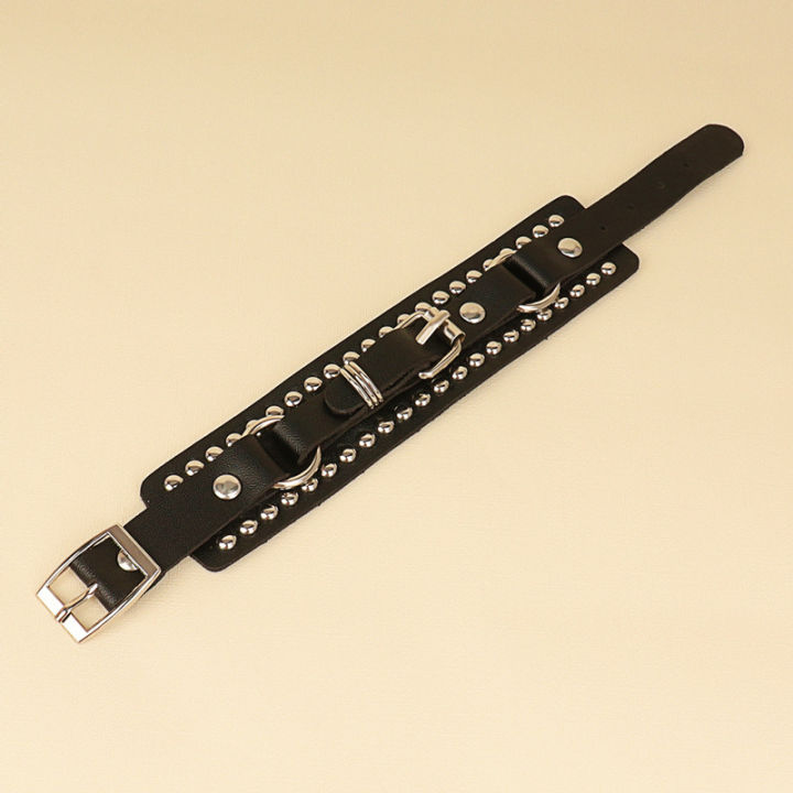 Black%20Leather%20Wristband%20Bracelet%20Cuff%20Goth%20Gothic%20Punk%20Bracelets%20Women%20Men%20Spikes%20Rivet%20Stud%20Bangle%20Cosplay%20Rock%20Unisex%20Jewelry%20-%20Image%205