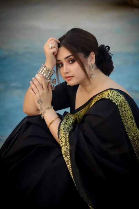Tangail traditional halfsilk small paar saree/New model black saree