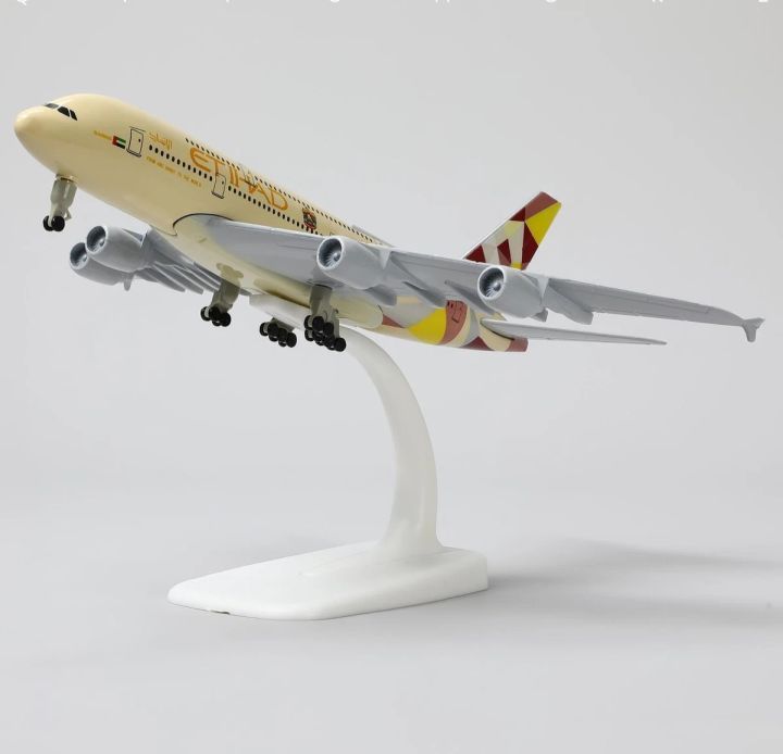 Airplane%20Model%20Metal%20ETIHAD%20AIRBUS%20%20A380%2020%20cm%20with%20wheels%20Airlines%20Airplane%20Diecast%20Air%20Plane%20Model%20Aircraft%20w%20Wheels%20Landing%20Gears%20-%20Image%205