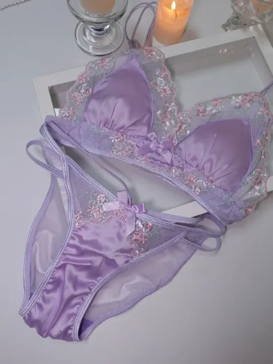 MOYISU%20Luxury%20Chinese%20Style%20Pure%20Desire%20Girl%20Bra%20Thin%20Triangle%20Cup%20Purple%20Embroidery%20Light%20Luxury%20Silk%20%20Lace%20Underwear%20Set%20-%20Image%202