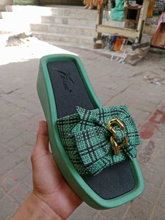 girls%20sandals%20-%20Image%203