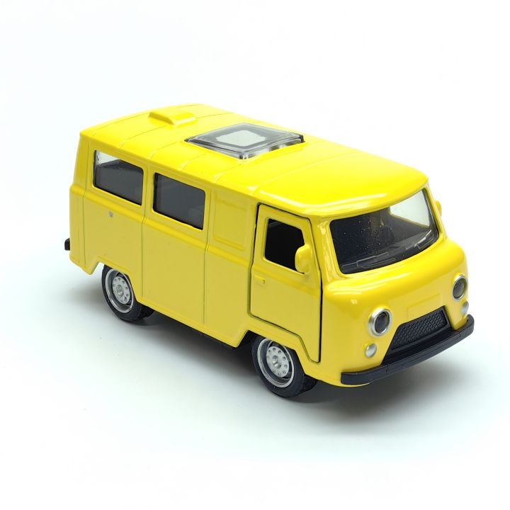 Uaz Traveler car and sightseeing coach alloy car model, a children's toy, a gift, a decorative item and a collection
