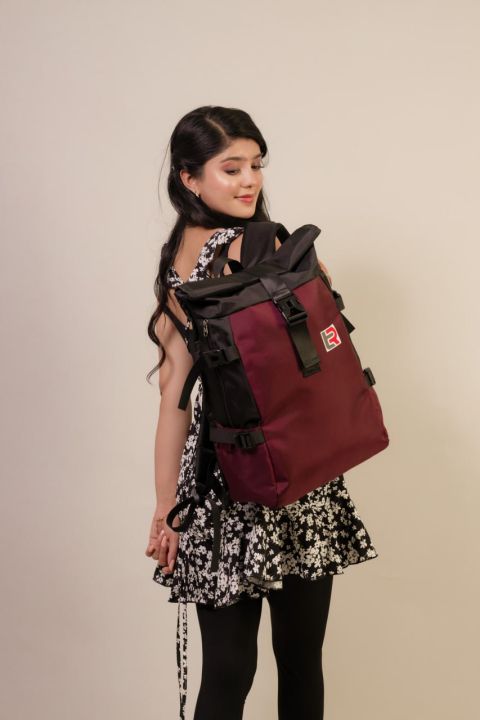 AI%20Rolling%20Bag%20For%20Office,%20School%20College%20&%20Trekking%20-%20Image%208