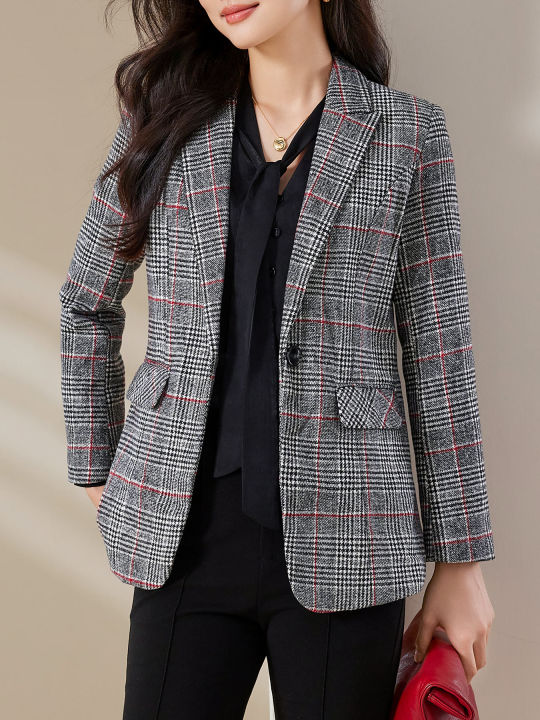 Wool%20Peak%20Lapel%20Tartan%20Single-Button%20Slim-Fit%20Blazer%20-%20Commuter%20Professional%20High-End%20Stylish%20Elegant%20Designed%20Suit%20Jacket%20-%20Image%204