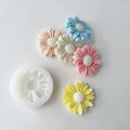 Daisy Silicone Mold DIY Flower Shaped Candle Making Tool for Home Decoration Production. 