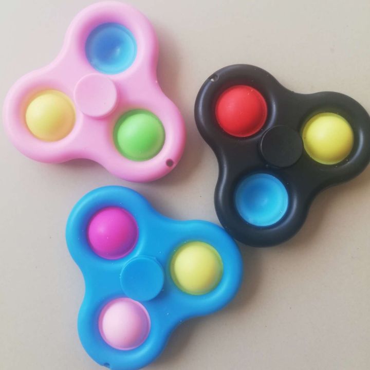 2%20piecePopit%20spinner%20fidget%20toy%20-%20Image%204