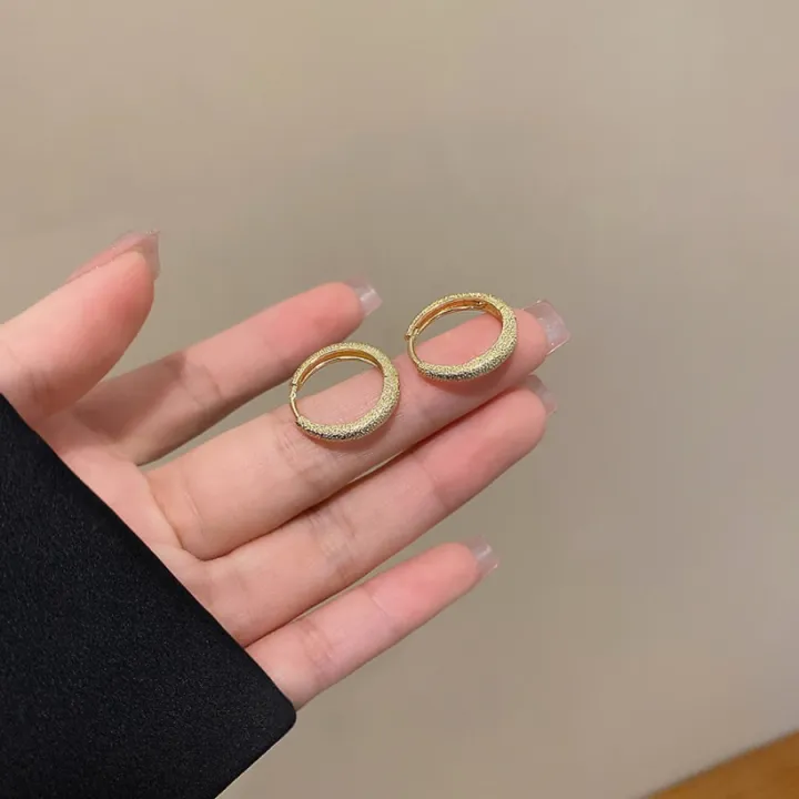 Fashion%20Silvery%20Hoop%20Earrings%20for%20%20Sparkling%20Hoop%20Earrings%20Frosted%20Hoop%20Earrings%20Valentine's%20Day%20Mother's%20Day%20Jewelry%20%20-%20Image%207