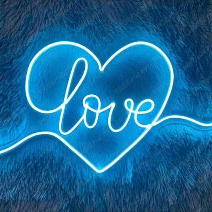 Customize%202%C3%971%20Feet%20Heart%20Neon%20Light%20Sign%20Red%20LED%20Hearts%20Neon%20Light%20Sign%20Love%20Neon%20Heart%20Signs%20for%20Bedroom%20Wall%20Decor,%20Valentines%20Day,%20Christmas,%20Brithday%20Gift%20to%20Girls,%20Friends%20Red%20and%20White%20-%20Image%208